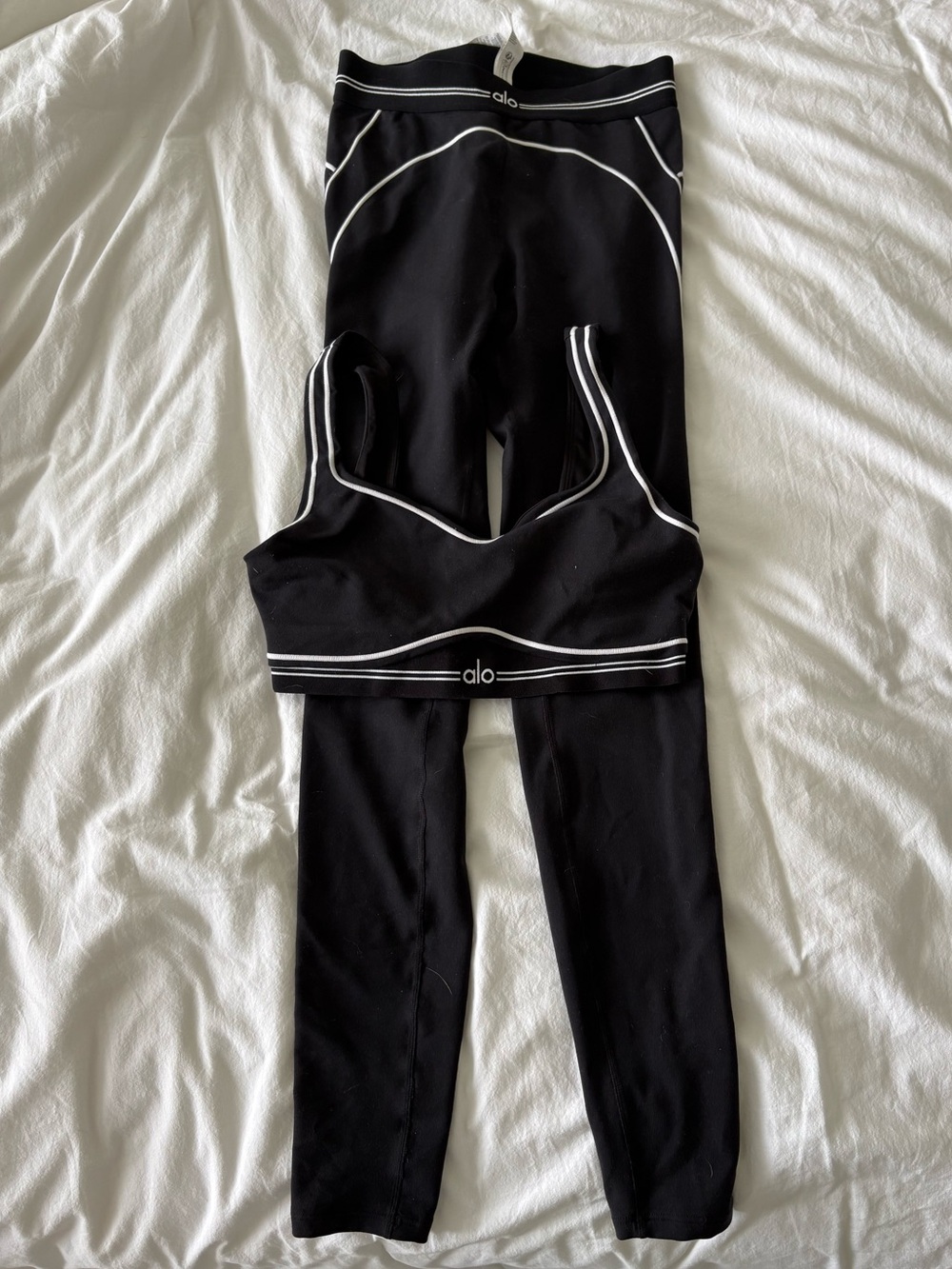 ALO Yoga Black Leggings and Matching Sports Bra with White Piping